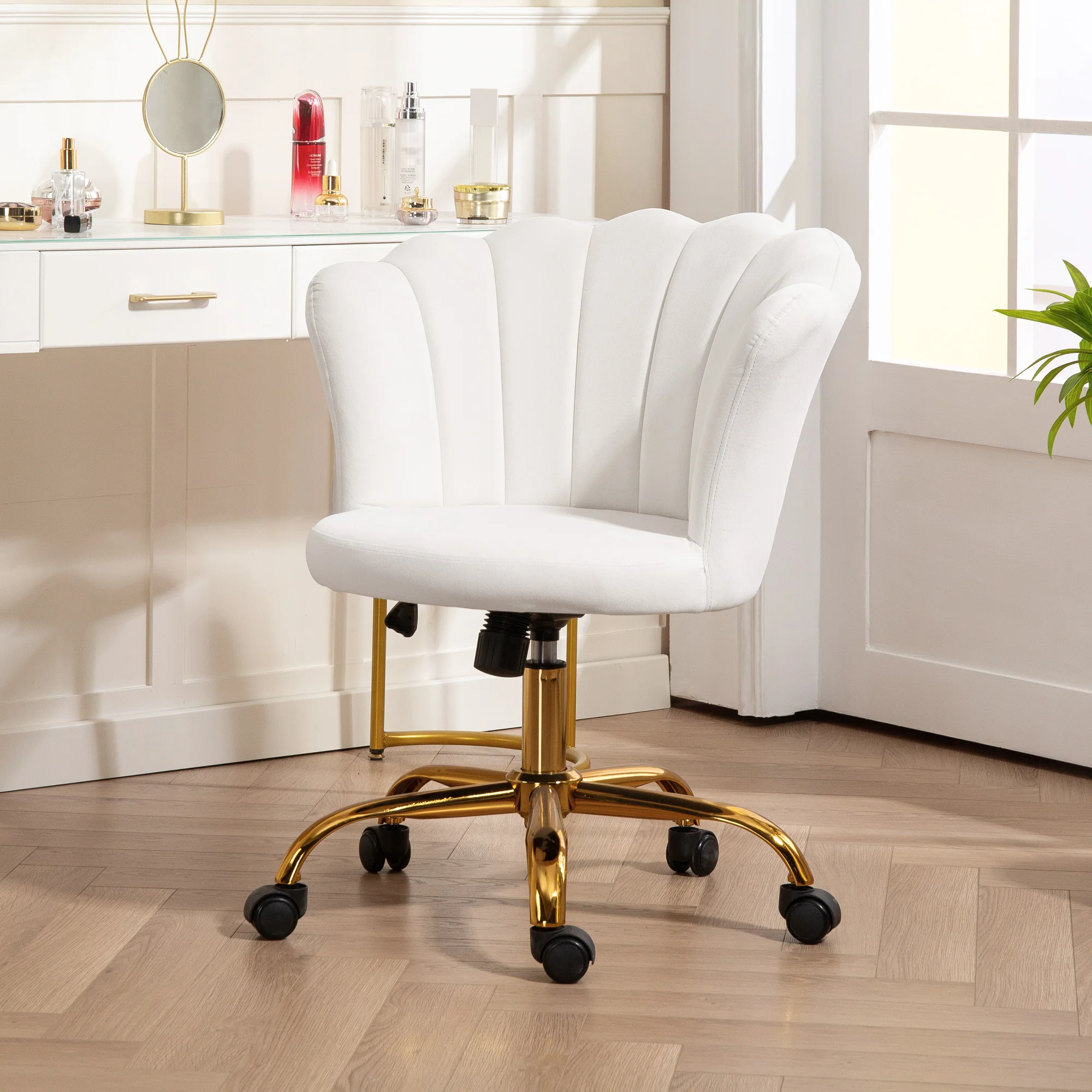Chaise bureau en velours, chaise coiffeuse avec dossier en pétale, hauteur réglable, fonction bascule, assise rembourrée et pivotante, fauteuil coquillage pour bureau, salon, chambre, blanc - Image 3