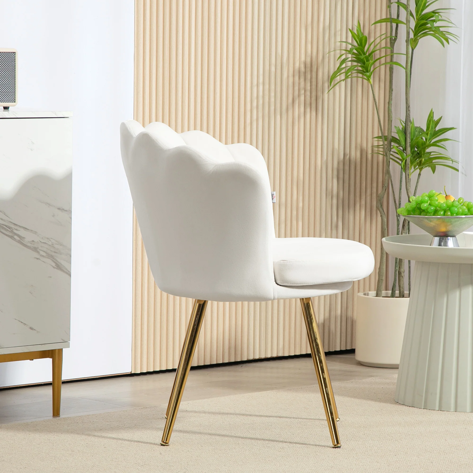 Fauteuil coquillage chaise coiffeuse fauteuil en velours fauteuil de salon avec pieds en métal doré pour salon chambre et salle à manger 67l x 64P x 77H cm crème - Image 8