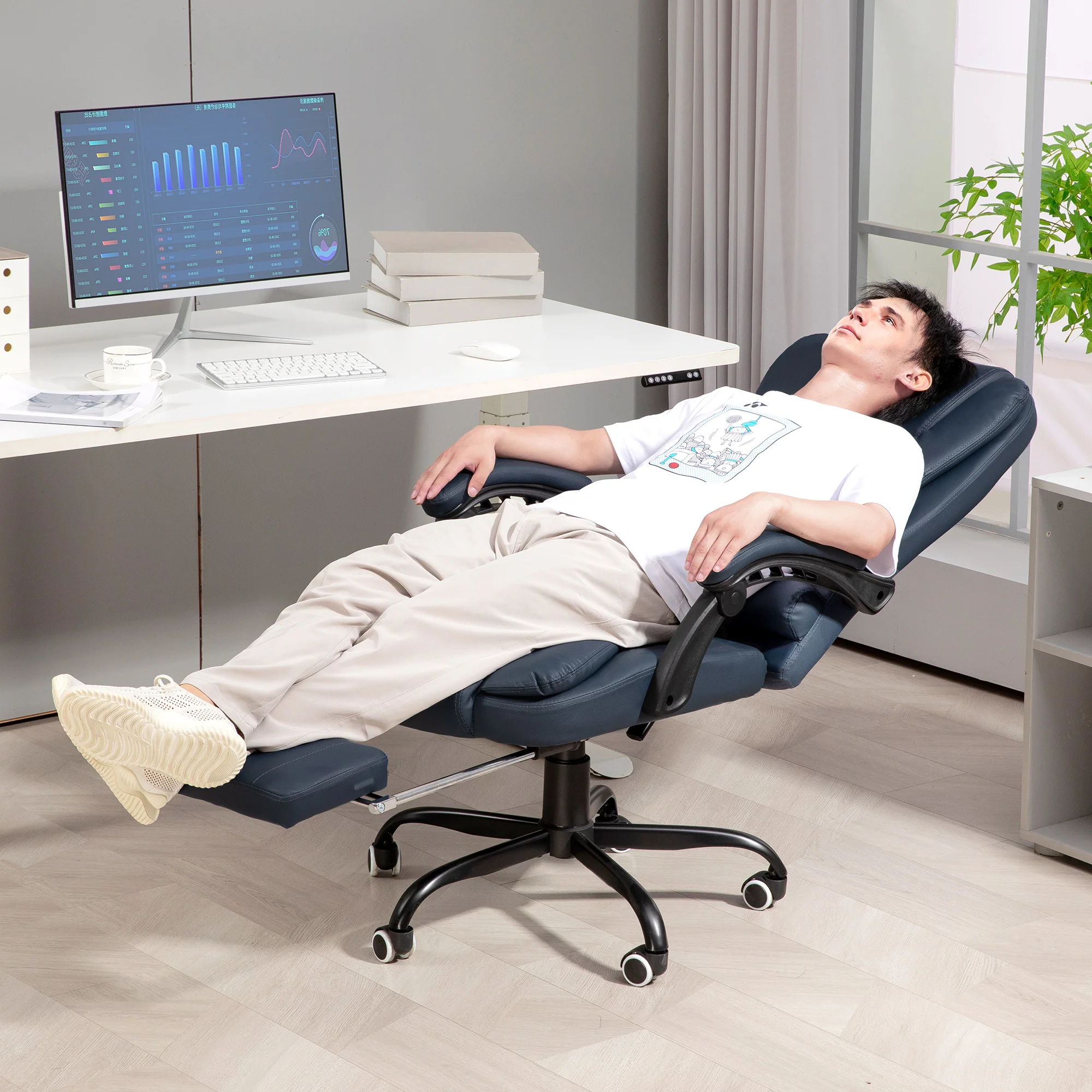 Fauteuil de bureau massant, chaise de bureau, chaise ergonomique avec hauteur réglable, dossier inclinable et télécommande filaire, repose-pieds rétractable et pivotant à 360°, bleu - Image 3
