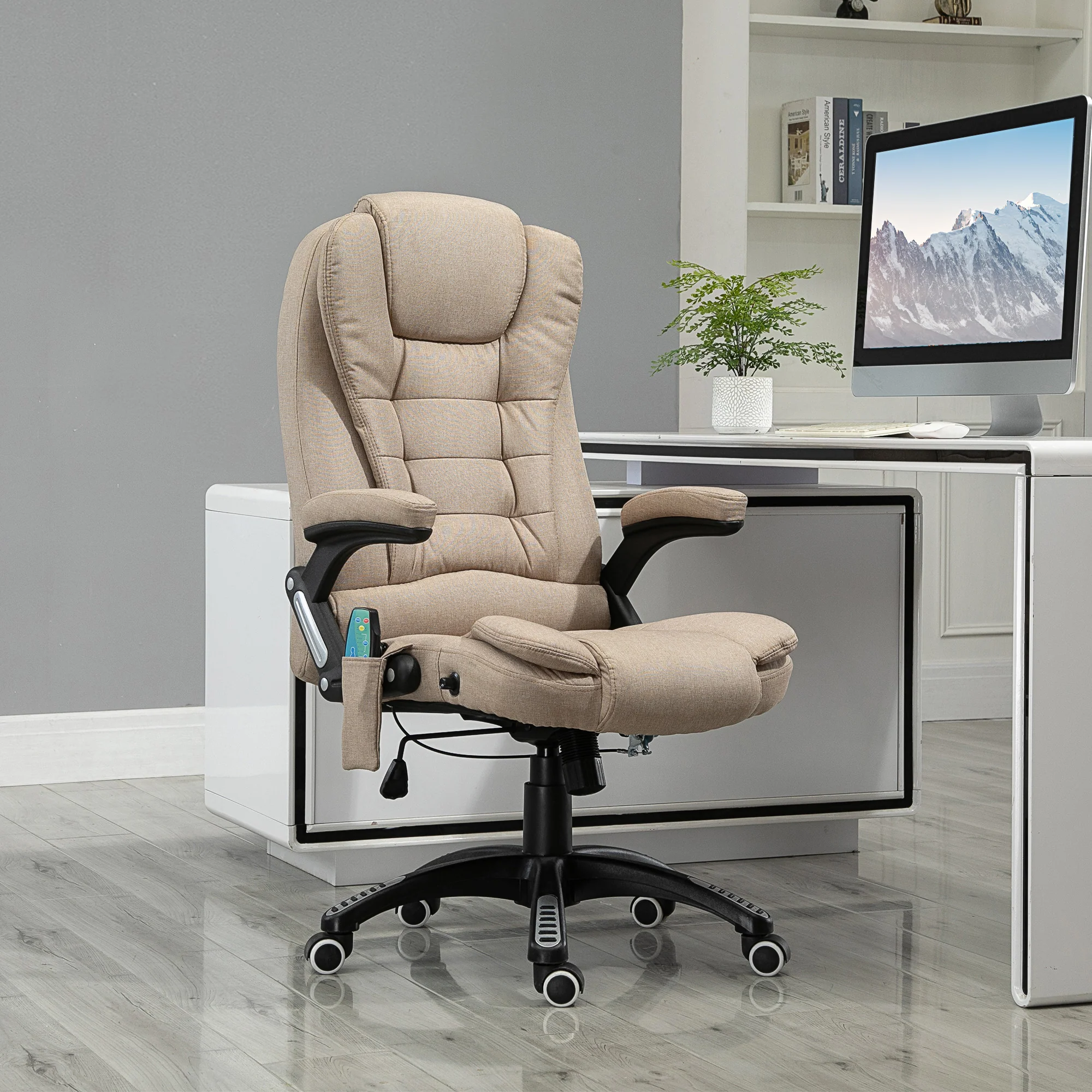 Fauteuil de bureau massant et chauffant, chaise de bureau, chaise ergonomique avec hauteur réglable, dossier inclinable et télécommande filaire, pivotant à 360° tissu en polyester beige - Image 3