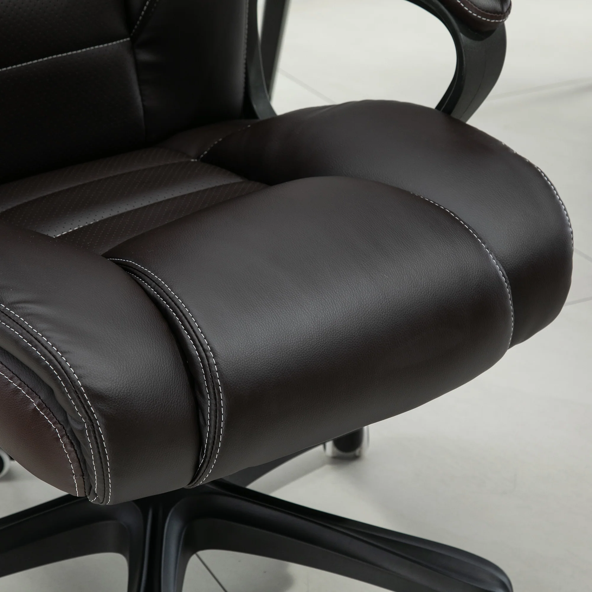 Fauteuil de bureau massant fauteuil bureau ergonomique grand confort hauteur réglable fonction dossier à bascule revêtement synthétique noir - Image 10