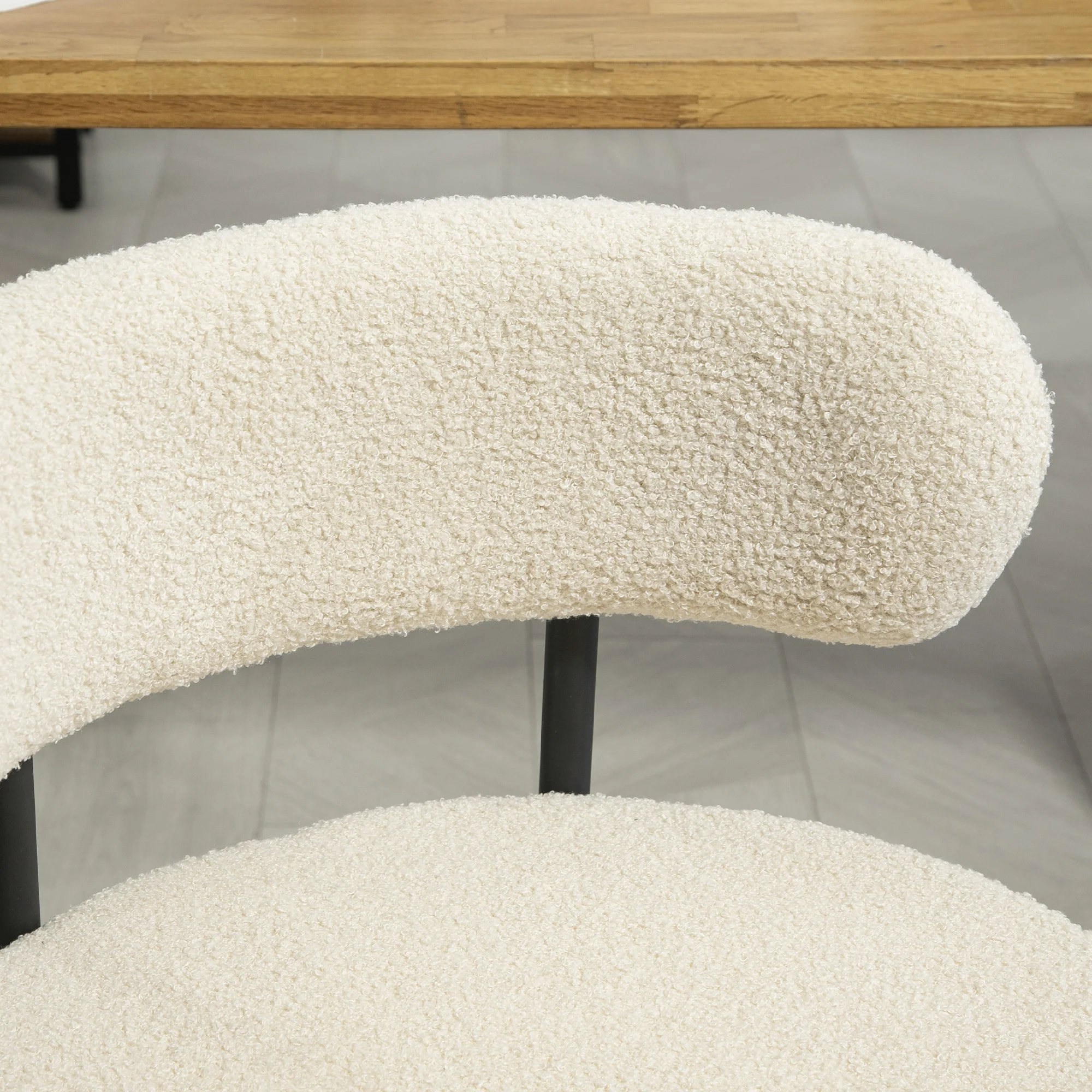 Lot de 2 chaises salle à manger chaise de cuisine moderne chaise de salon rembourrée en tissu effet laine boucleé avec dossier et pieds en acier noir, pour salon chambre, beige - Image 9
