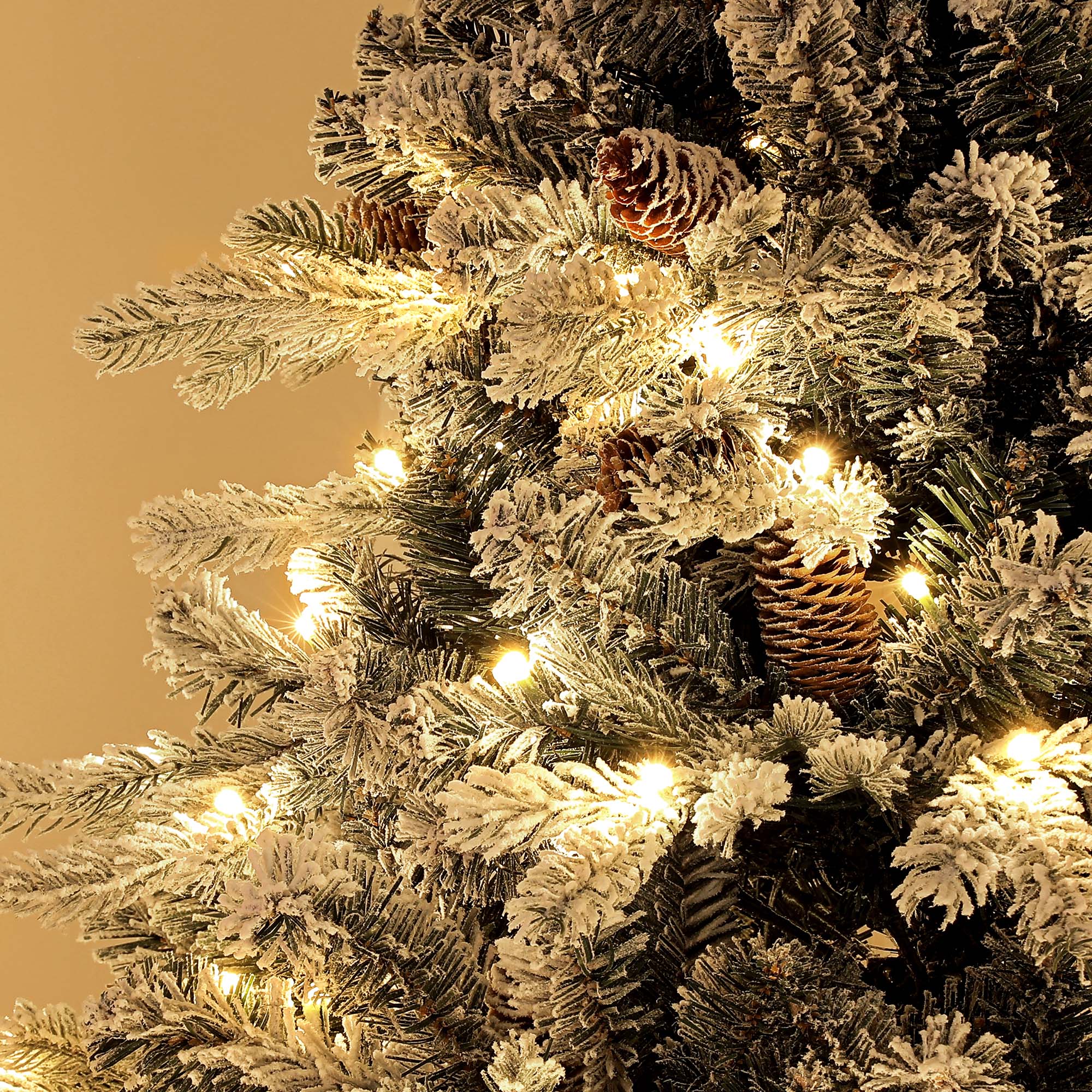 Sapin de No?l artificiel 180 cm arbre de No?l lumineux floqué enneigé avec support en acier pliable, 200 LEDs blanc chaud, 793 branches, décoration de No?l effet réaliste - vert - Image 9